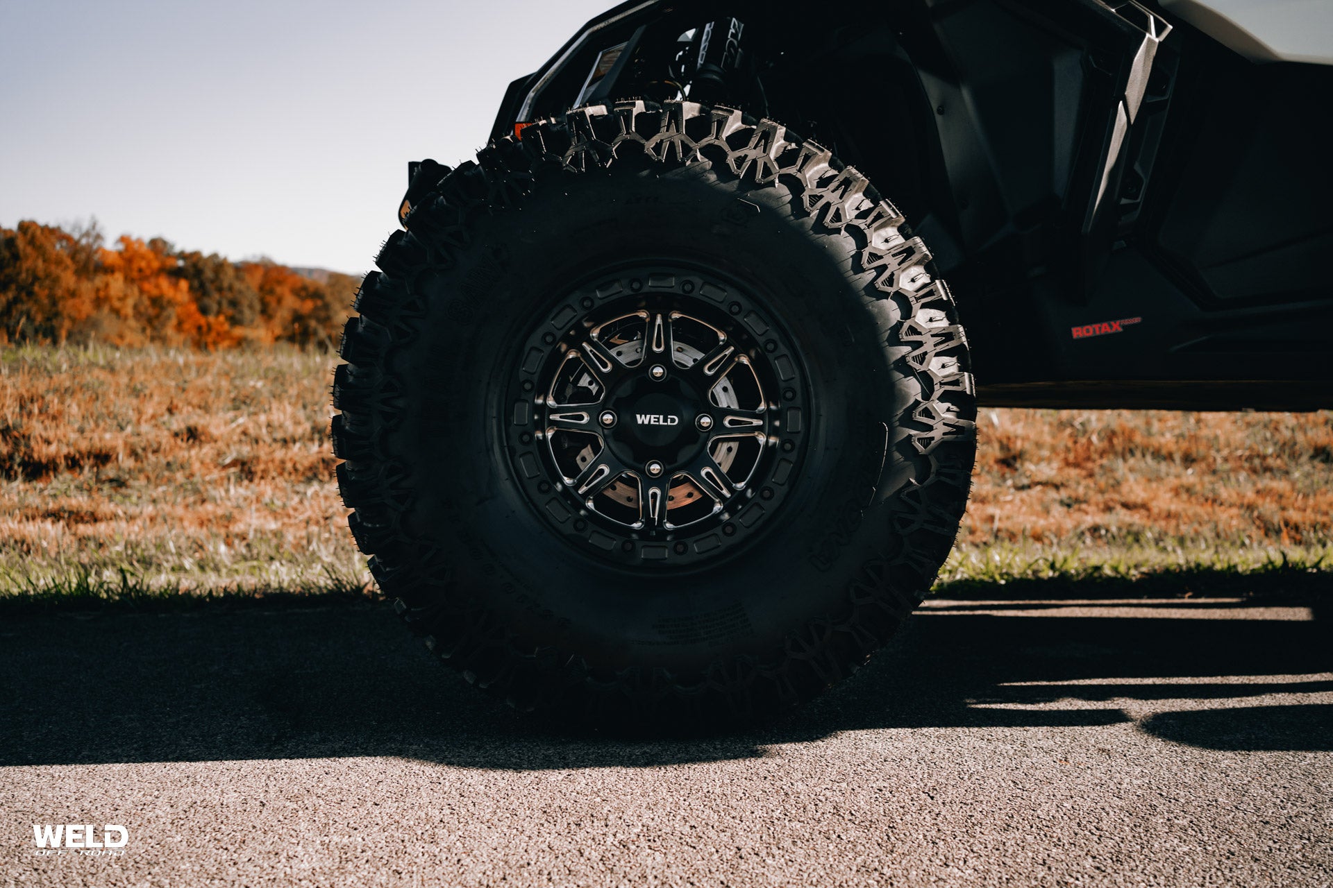 Weld UTV RF Series Cheyenne U511 15x8 Cheyenne Beadlock 4x136 4BS Satin BLK MIL - eliteracefab.com