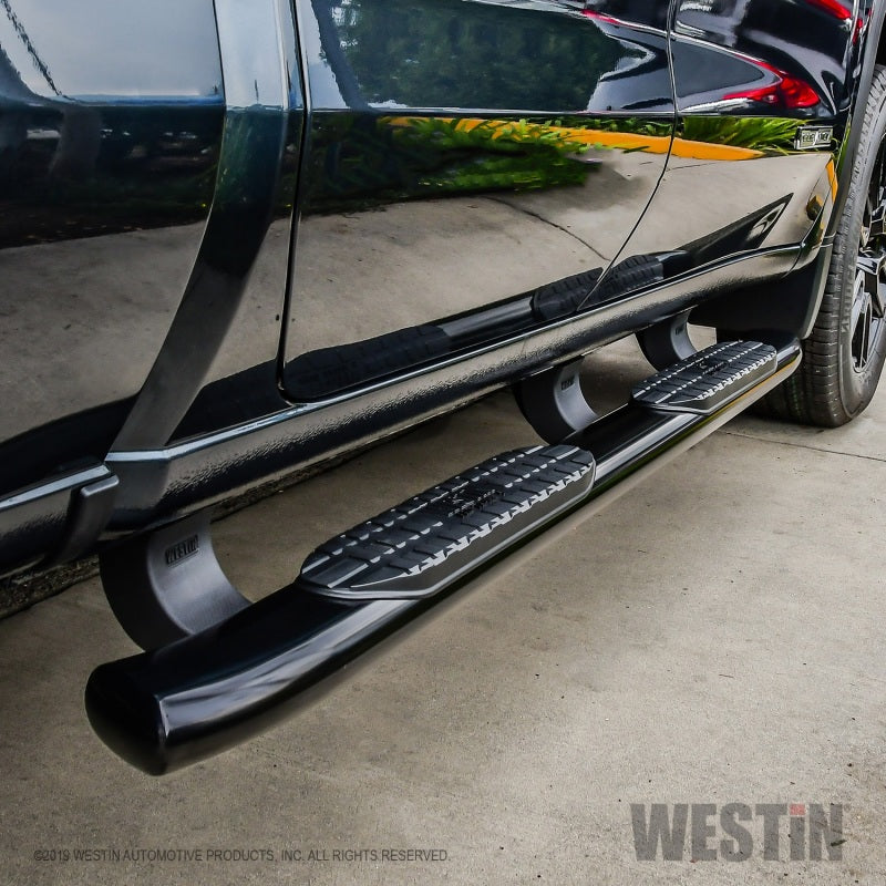 Westin 19-20 Chevrolet Silverado/GMC Sierra 1500 Double Cab PRO TRAXX 5 Oval Nerf Step Bars - Black - eliteracefab.com