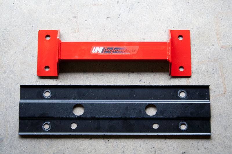 UMI Performance 2010-2015 Camaro/2008-2009 G8 Drive Shaft Tunnel Brace- 2500-B