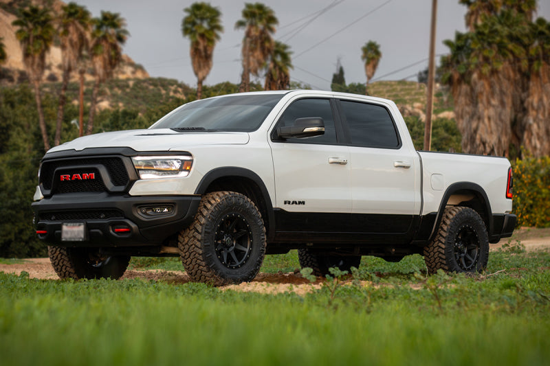 ICON 2019+ Ram 1500 2/4WD .75-2.5in Stage 1 Suspension System - eliteracefab.com