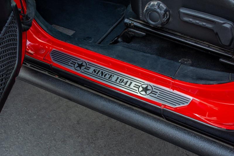 DV8 Offroad 2018-2019 Jeep Gladiator JL Front Sill Plates - eliteracefab.com