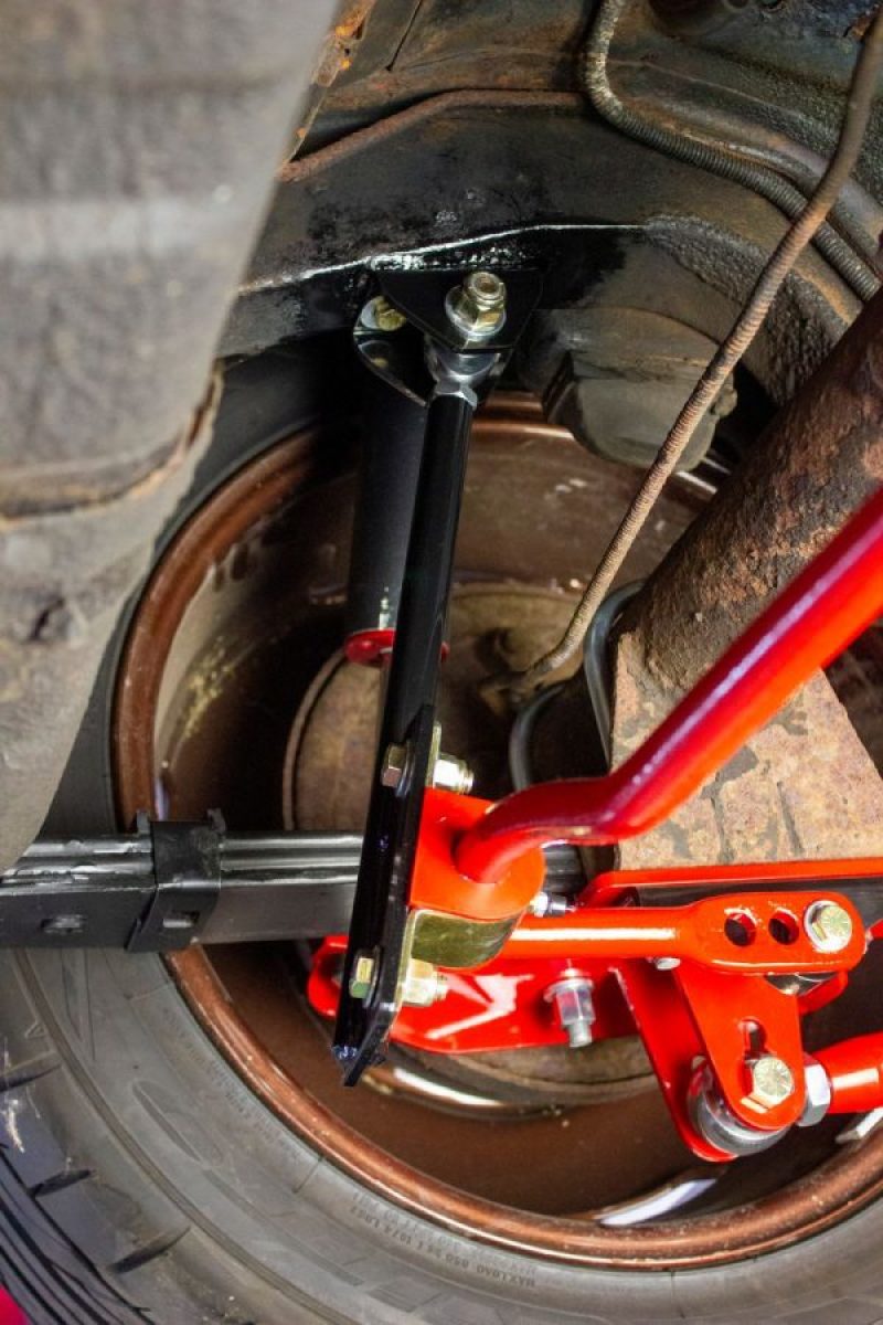 UMI Performance 1970-1981 GM F-Body Sway Bar, Rear, Adjustable, Rod-End Mounts- 2635-R