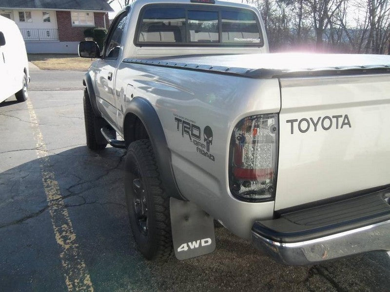 Spyder Toyota Tacoma 01-04 LED Tail Lights Smoke ALT-YD-TT01-LED-SM - eliteracefab.com