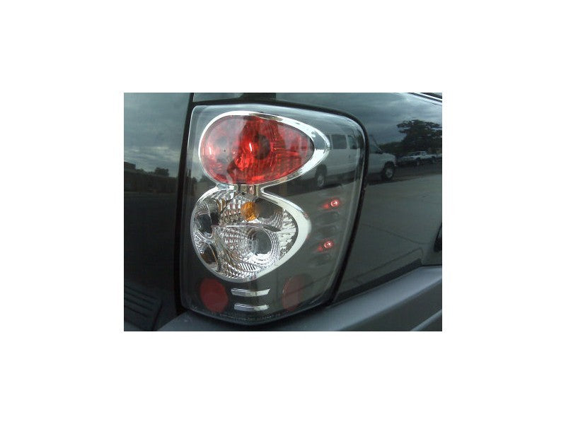 Spyder Jeep Grand Cherokee 99-04 Euro Style Tail Lights Black ALT-YD-JGC99-BK - eliteracefab.com