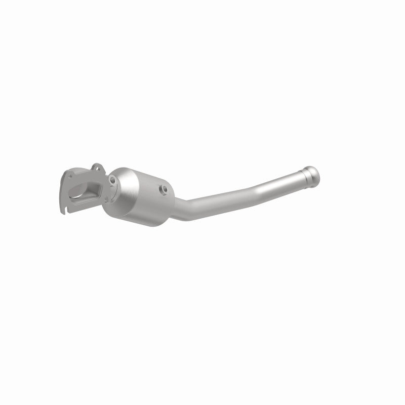 MagnaFlow Converter Direct Fit 13-18 Dodge Durango 3.6L V6 / 13-18 Jeep Grand Cherokee 3.6L V6 Magnaflow