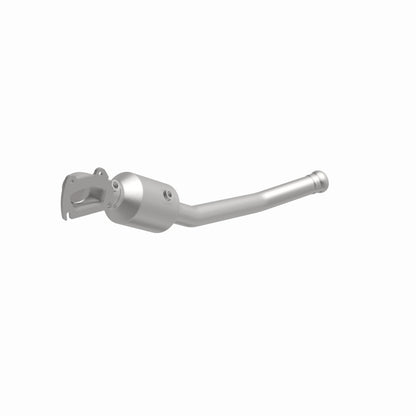 MagnaFlow Converter Direct Fit 13-18 Dodge Durango 3.6L V6 / 13-18 Jeep Grand Cherokee 3.6L V6 Magnaflow
