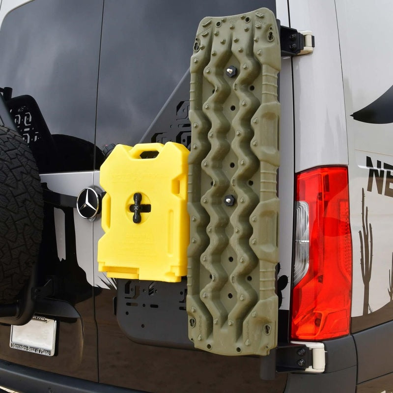 Westin 19-23 Mercedes-Benz Sprinter XTS Rear Bumper Passenger Side Carrier Westin