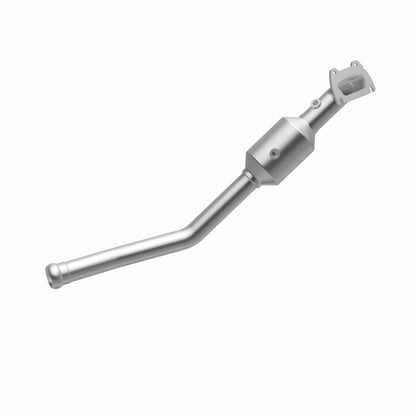 Magnaflow 13-15 Dodge Durango V6 3.6L OEM Grade / EPA Compliant Direct-Fit Catalytic Converter Magnaflow