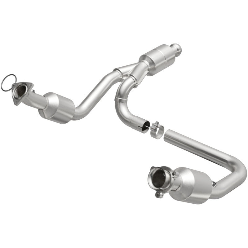 MagnaFlow Conv Direct Fit 14-16 GMC Sierra 1500 V6 4.3L - eliteracefab.com