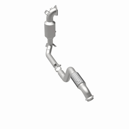 Magnaflow Conv DF 2014-2017 CLA250 L4 2 OEM Underbody Magnaflow