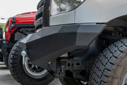 DV8 Offroad 07-13 Toyota Tundra Front Winch Bumper - eliteracefab.com