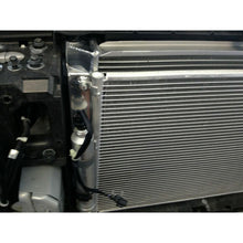 Load image into Gallery viewer, Mishimoto 09+ Nissan 370Z Manual Radiator - eliteracefab.com