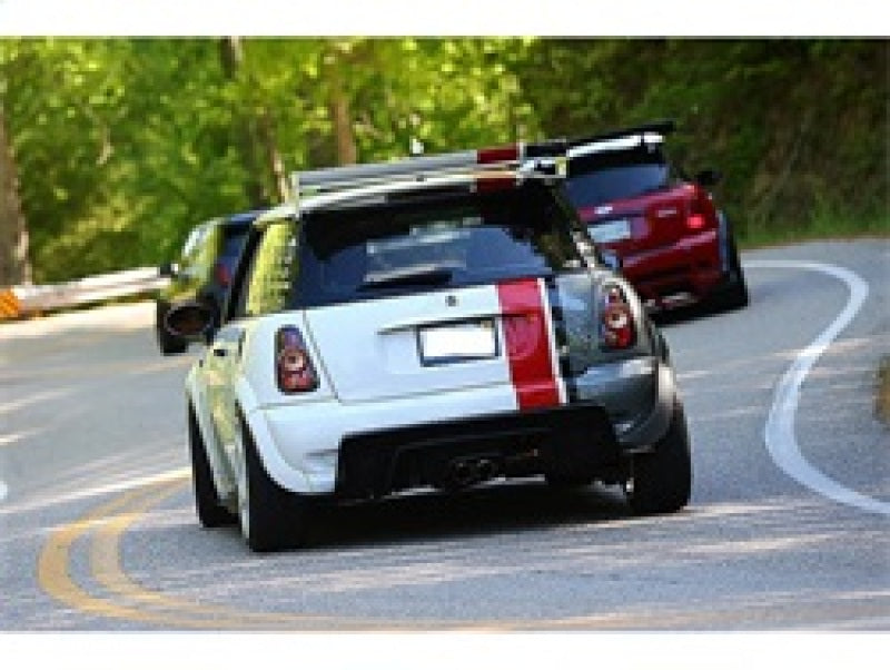 Spyder Mini Cooper 02-06/Cooper Convertibles 05-08 Euro Style Tail Lights Black ALT-YD-MC02-BK - eliteracefab.com