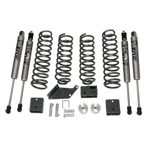 MaxTrac 07-18 Jeep Wrangler JK 2WD/4WD 3in/3in Coil Lift Kit w/FOX Shocks - eliteracefab.com